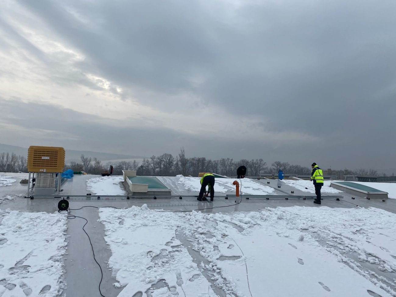 Inovativní řešení pro snížení teplot ve výrobních halách společnosti SCHOTT